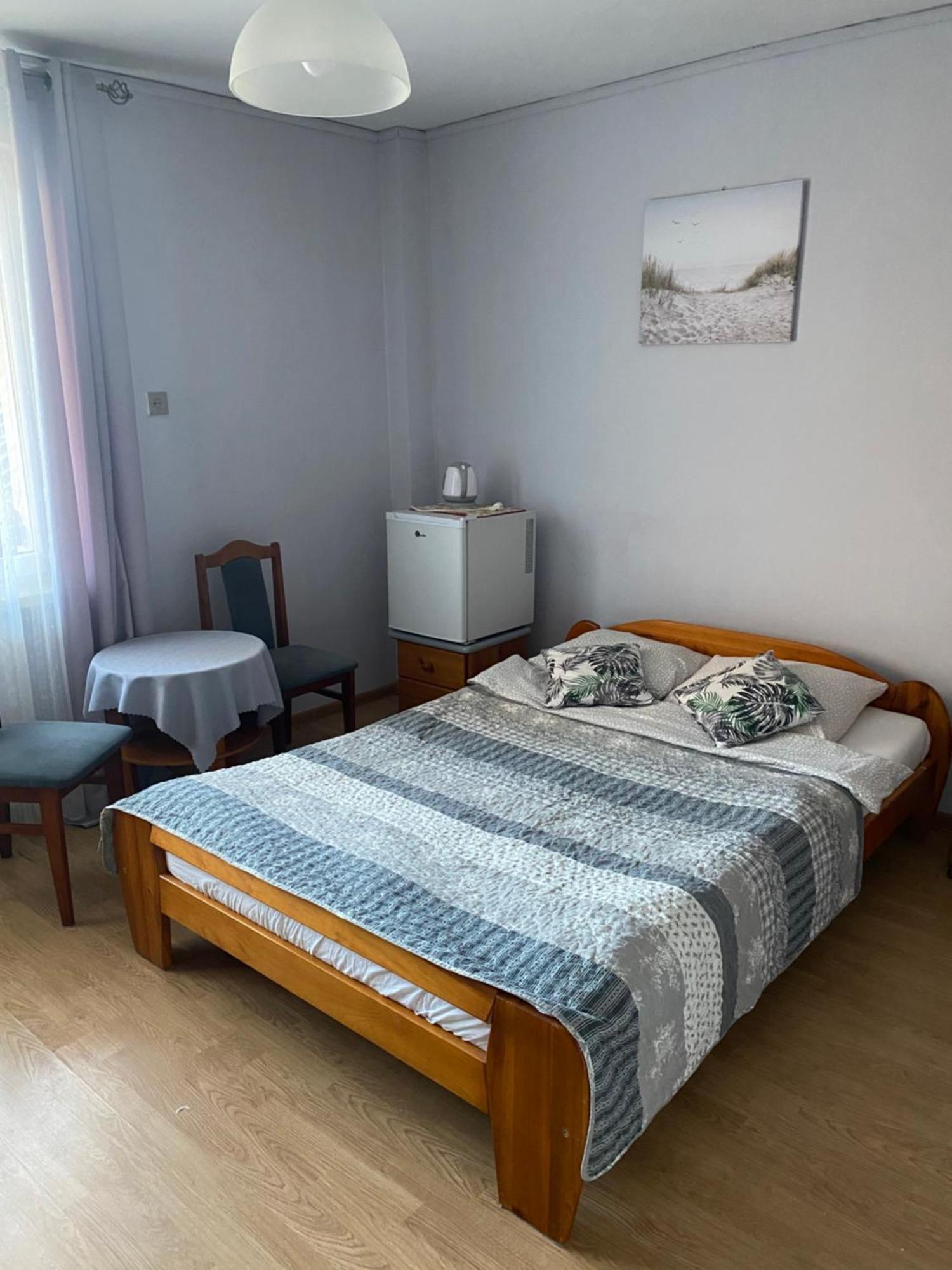 Ada - Pokoje Goscinne Leba Bagian luar foto